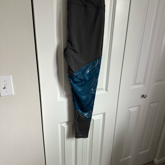 Jockey Gray and Blue Yoga Pants - Picture 1 of 11